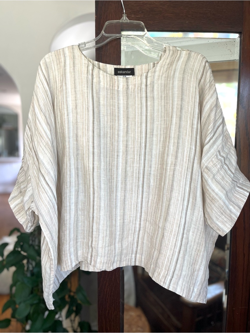 eskandar Striped Linen Boxy Tunic Top. One size/Medium.